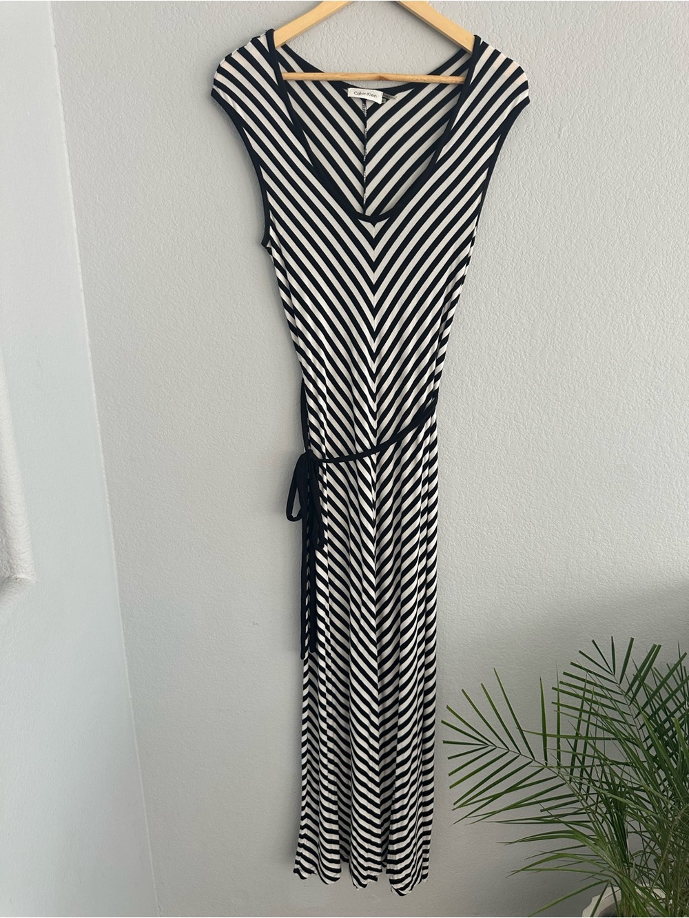 Black & White Striped Round Neck Maxi Dress with Tie Waist